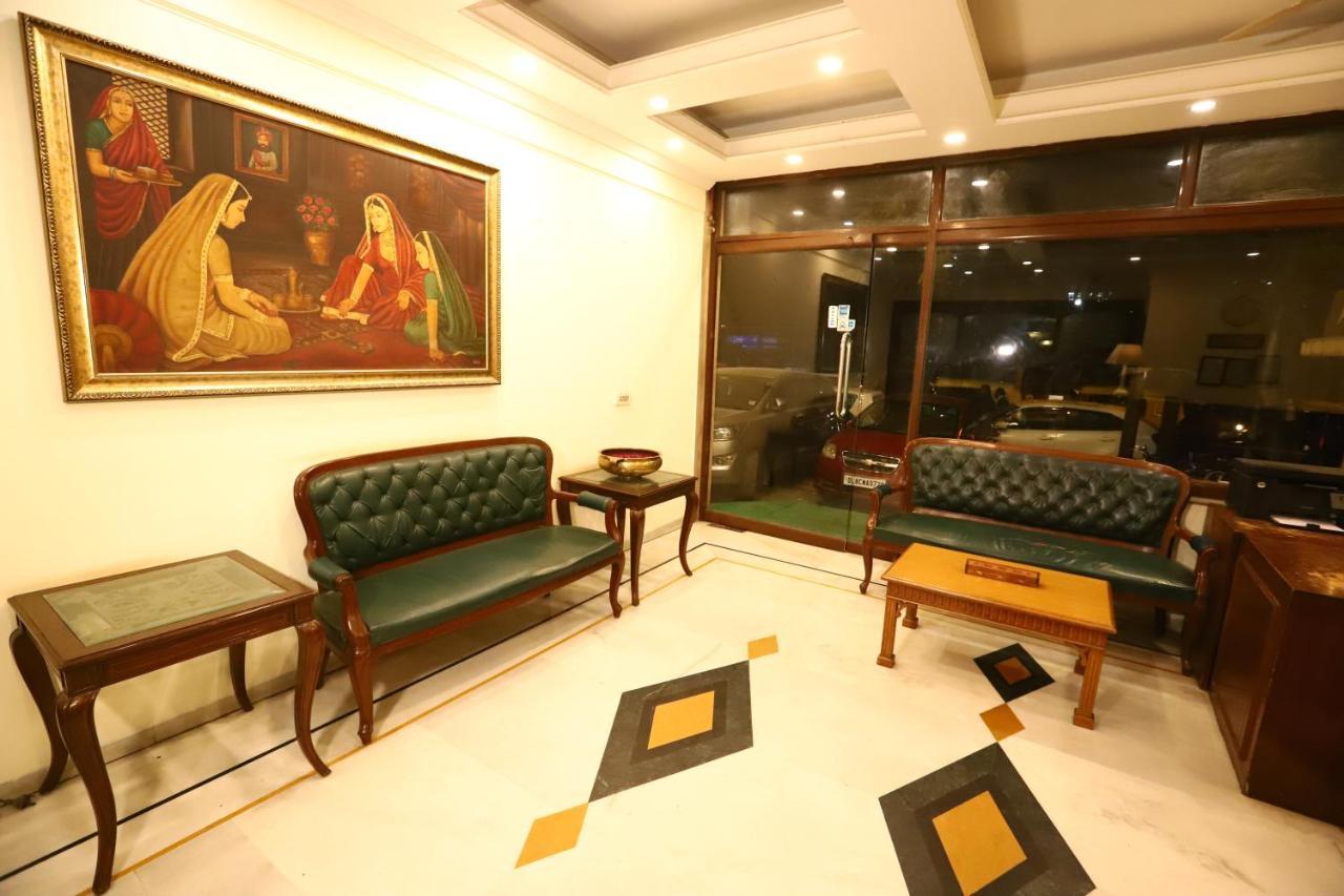 Hotel Ambica Palace Aiims New Delhi - Couple Friendly Local Id Accepted Exterior foto